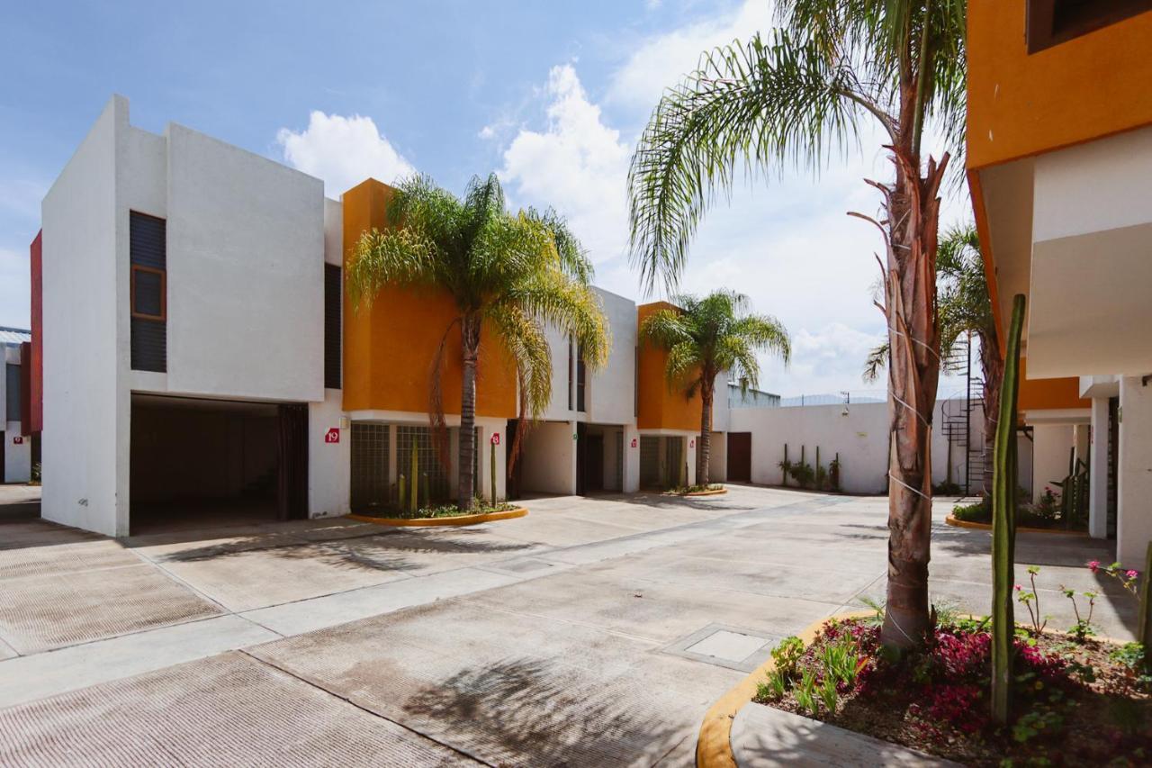 Auto Hotel Las Maravillas Santa Cruz Xoxocotlán Kültér fotó