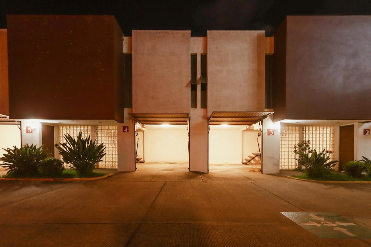 Auto Hotel Las Maravillas Santa Cruz Xoxocotlán Kültér fotó
